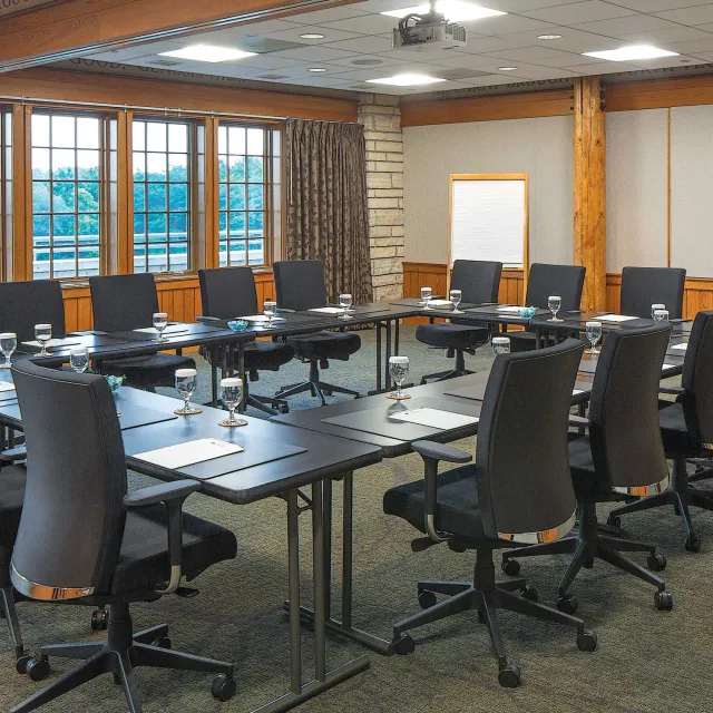 Lied Lodge Terrace Room