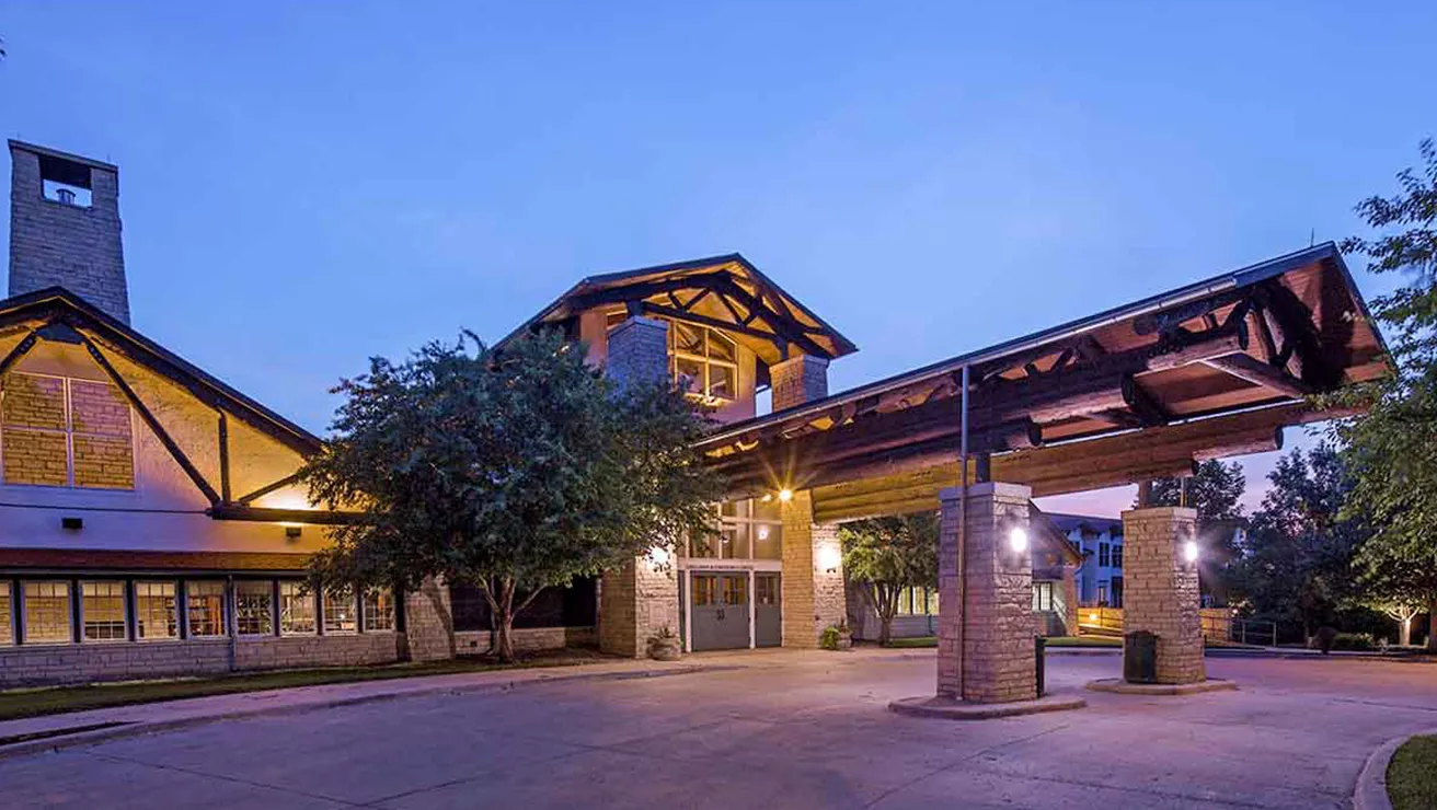 Lied Lodge Enterence